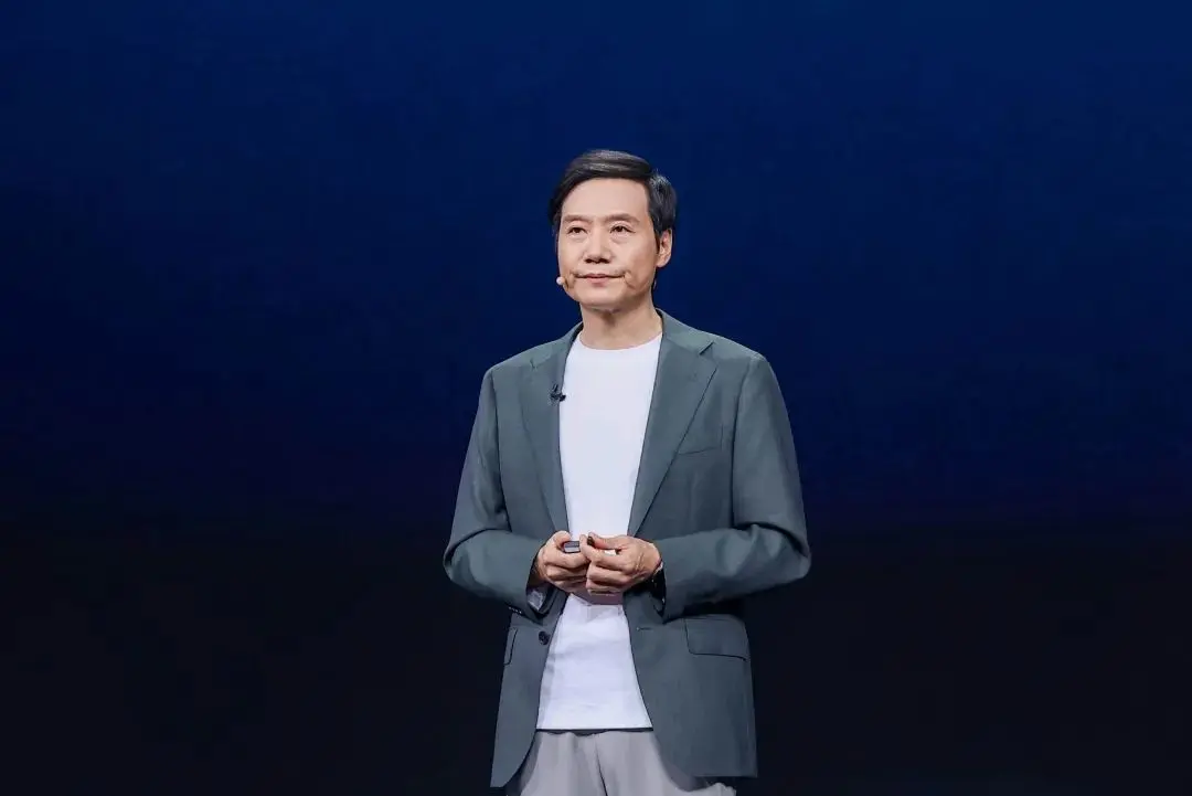 雷军教你打价格战!